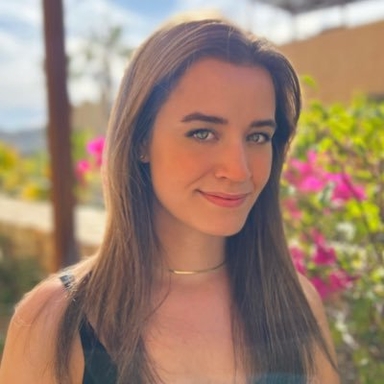 Lydia Hallie
