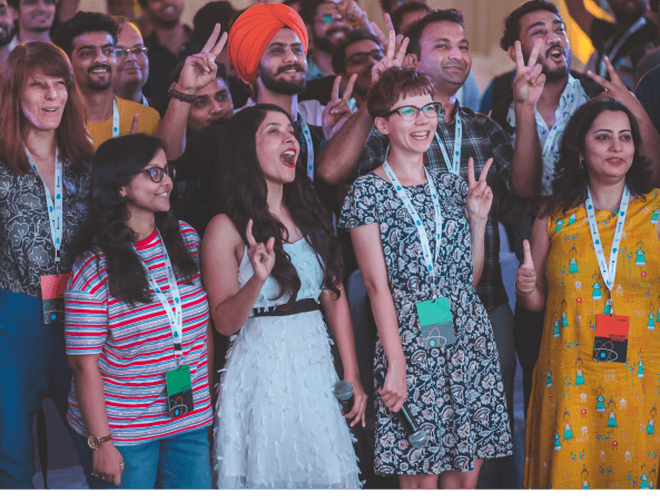 Attendees at React India 2019 posing for a photograph